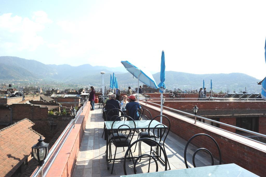 Khwopa Inn & Rooftop Restaurant بهاكتابور المظهر الخارجي الصورة